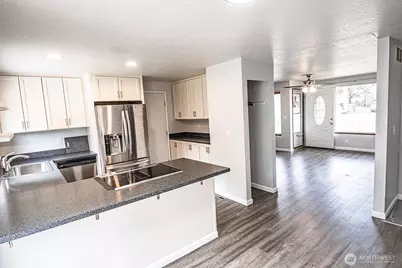 7050 SE Truman Street, Port Orchard, WA 98366 - Photo 6