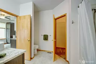 1191 Decatur Cir, Burlington, WA 98233 - Photo 16