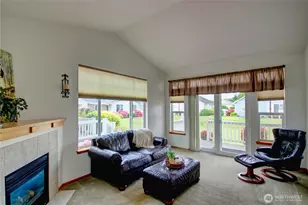 1191 Decatur Cir, Burlington, WA 98233 - Photo 18