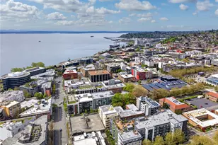 124 Warren Ave N, Seattle, WA 98109 - Photo 32