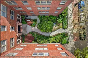 124 Warren Ave N, Seattle, WA 98109 - Photo 28