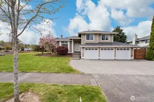 1728 Amber Blvd, Puyallup, WA 98372 - Photo 2