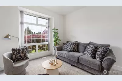 1728 Amber Boulevard, Puyallup, WA 98372 - Photo 6