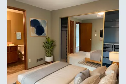 731 N 94th Street #8, Seattle, WA 98103 - Photo 24