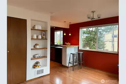 731 N 94th Street #8, Seattle, WA 98103 - Photo 18