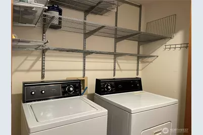 731 N 94th Street #8, Seattle, WA 98103 - Photo 30