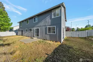 9925 S 242nd Pl, Kent, WA 98030 - Photo 24
