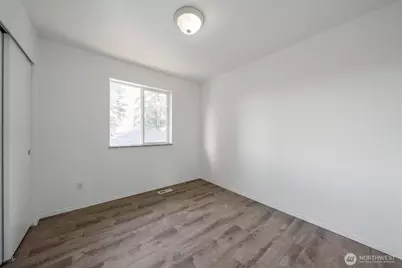 9925 S 242nd Place, Kent, WA 98030 - Photo 16