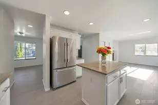 9925 S 242nd Pl, Kent, WA 98030 - Photo 6