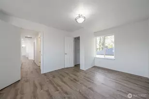 9925 S 242nd Pl, Kent, WA 98030 - Photo 14