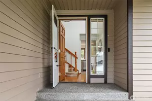 1928 237th St SE, Bothell, WA 98021 - Photo 4
