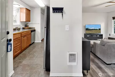 3538 Northwest Avenue #4, Bellingham, WA 98225 - Photo 4
