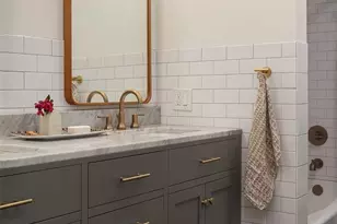 314 NE 56th St, Seattle, WA 98105 - Photo 22
