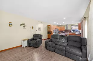 7924 32nd Pl NE, Marysville, WA 98270 - Photo 12