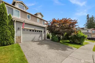 7924 32nd Pl NE, Marysville, WA 98270 - Photo 2