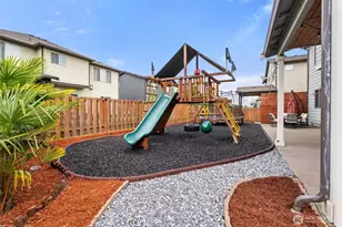 351 S Sergeant St, Buckley, WA 98321 - Photo 32