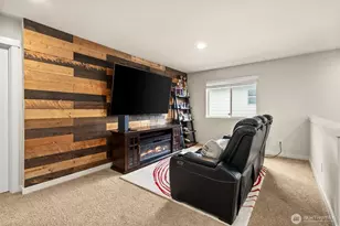 351 S Sergeant St, Buckley, WA 98321 - Photo 18