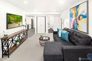 2500 Lorentz Pl N, Seattle, WA 98109 - Photo 22