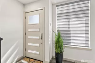 966 N Allen Pl, Seattle, WA 98103 - Photo 4