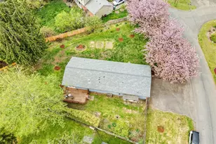1851 NW Circle Dr N, Poulsbo, WA 98370 - Photo 32