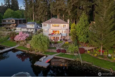 17319 191st Avenue NE, Woodinville, WA 98072 - Photo 2