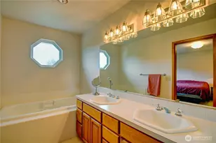 3805 N Ave W, Anacortes, WA 98221 - Photo 18