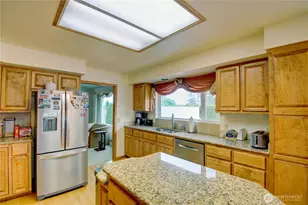 3805 N Ave W, Anacortes, WA 98221 - Photo 12