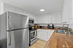 2102 NW Kelly Dr, Vancouver, WA 98655 - Photo 10