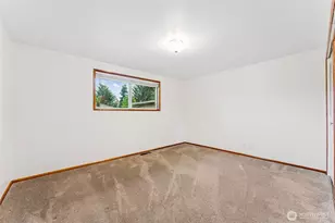 1310 21st St SE, Auburn, WA 98002 - Photo 10