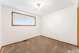 1310 21st St SE, Auburn, WA 98002 - Photo 12