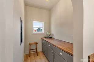 2106 Young St, Bellingham, WA 98225 - Photo 12