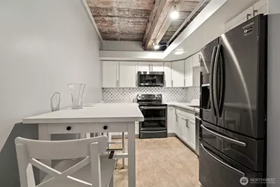 1507 Western Avenue #R203, Seattle, WA 98101 - Photo 10