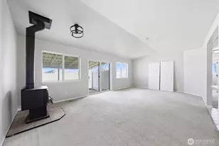 725 NW Sunburst Ct, Moses Lake, WA 98837 - Photo 26