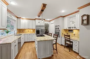 15430 SE 67th Pl, Bellevue, WA 98006 - Photo 8