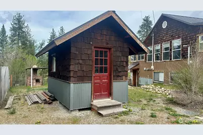 400 Bluff Street, Winthrop, WA 98862 - Photo 2