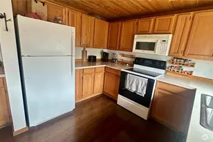 400 Bluff St, Winthrop, WA 98862 - Photo 12