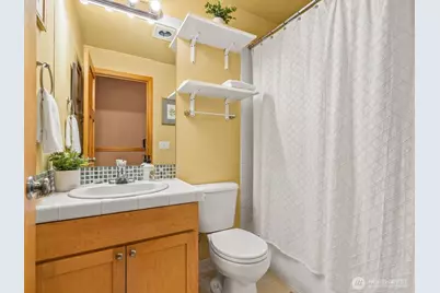 9010 18th Avenue SW #B, Seattle, WA 98106 - Photo 12