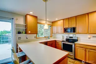 1711 25th H Ct, Anacortes, WA 98221 - Photo 10