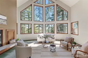 30 E Rainier Dr, Allyn, WA 98524 - Photo 4