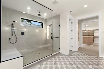 10630 SE 22nd Street, Bellevue, WA 98004 - Photo 22