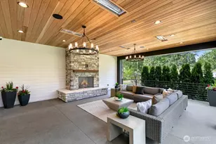 10630 SE 22nd St, Bellevue, WA 98004 - Photo 32