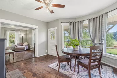 430 Carnine Road, Castle Rock, WA 98611 - Photo 6