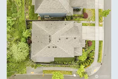 18928 10th Drive SE, Bothell, WA 98012 - Photo 32