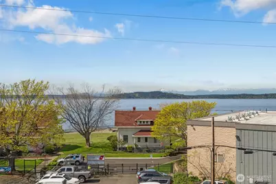 3142 Alki Avenue SW #303, Seattle, WA 98116 - Photo 1