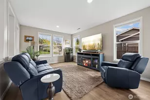 19115 144th St E, Bonney Lake, WA 98391 - Photo 4