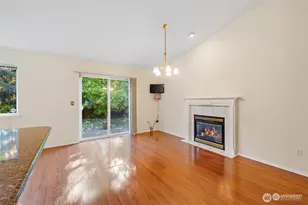 12802 171 St Ct E, Puyallup, WA 98374 - Photo 8
