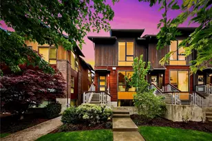 6546 32nd Ave NE, Seattle, WA 98115 - Photo 2