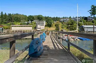 8145 Sandy Hook Ter, Clinton, WA 98236 - Photo 32