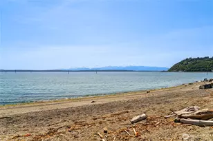 8145 Sandy Hook Ter, Clinton, WA 98236 - Photo 34