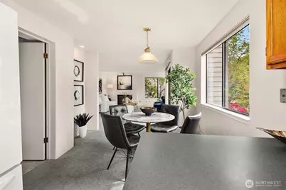 7518 24th Avenue NW #201, Seattle, WA 98117 - Photo 10